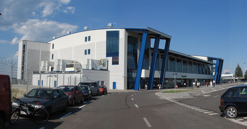 Soubor:Pyrzowice - terminal B.jpg