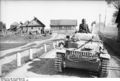 Bundesarchiv Bild 101I-265-0003-18A, Russland, Panzer II.jpg