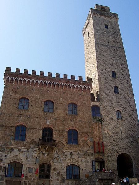 Soubor:724GimignanoPalPopolo.JPG