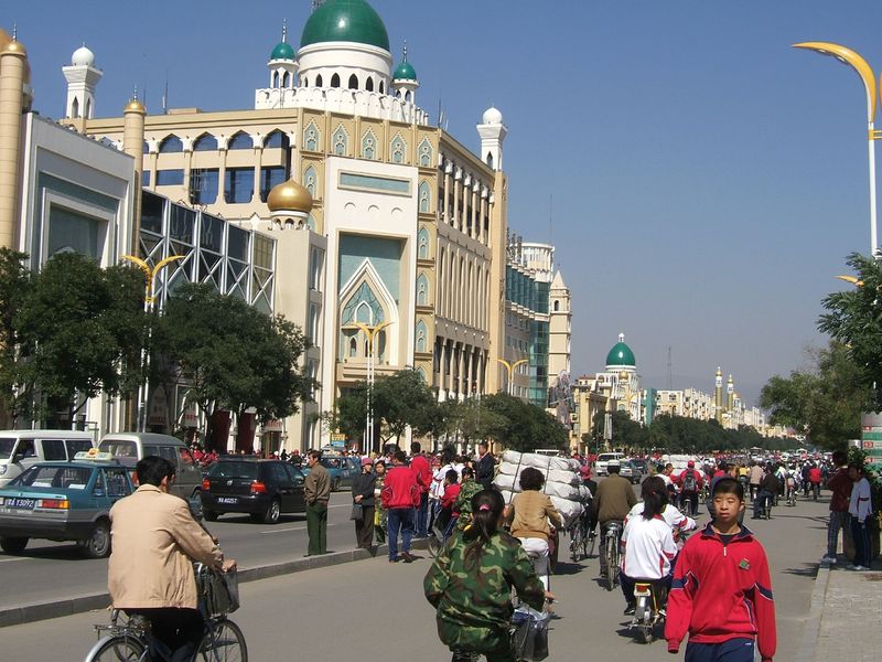 Soubor:Hohhot Muslim Quarter.jpg