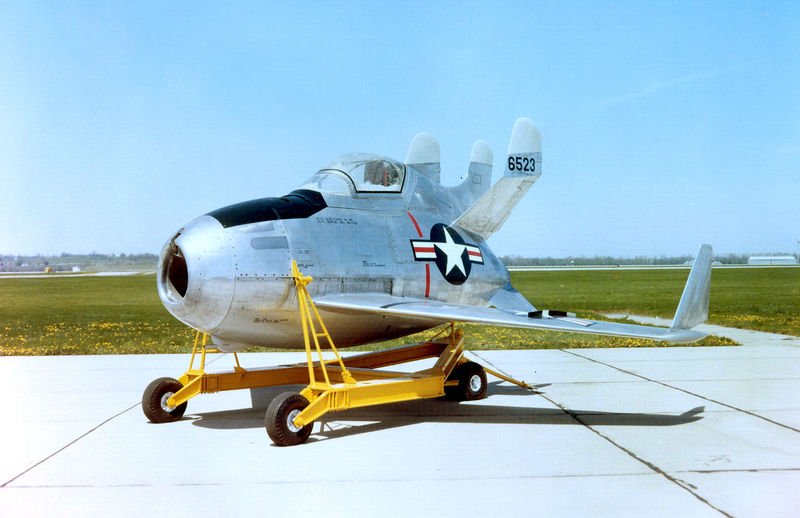 Soubor:McDonnell XF-85 Goblin USAF.jpg