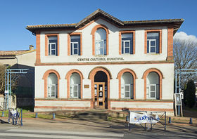 Castelginest- Centre Culturel Municipal.jpg