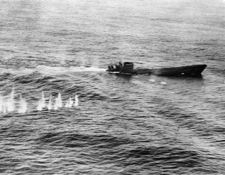 Soubor:U-boat Warfare 1939-1945 C4081.jpg