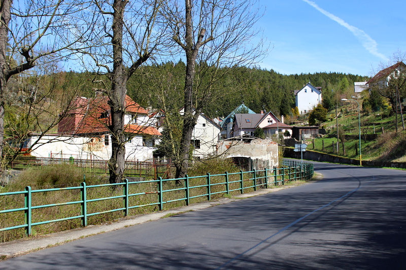 Soubor:Březová, Cínová str 2.jpg