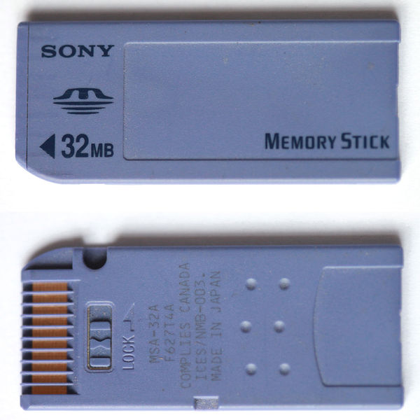 Soubor:MemoryStick 01.jpg