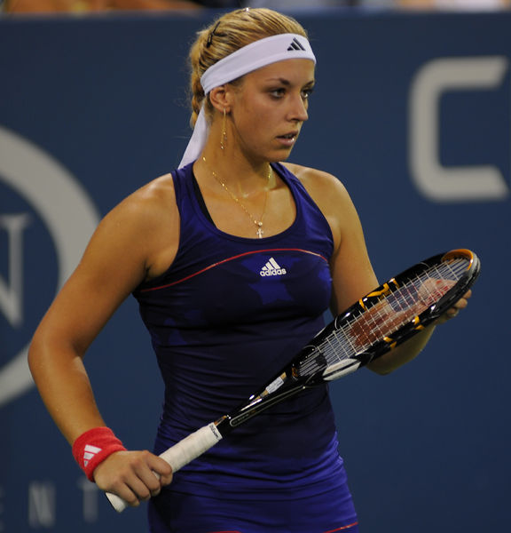 Soubor:Sabine Lisicki 2010 Flickr.jpg