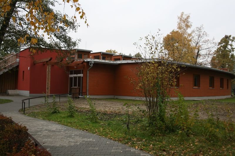 Soubor:Vzdelavaci centrum exterier.jpg