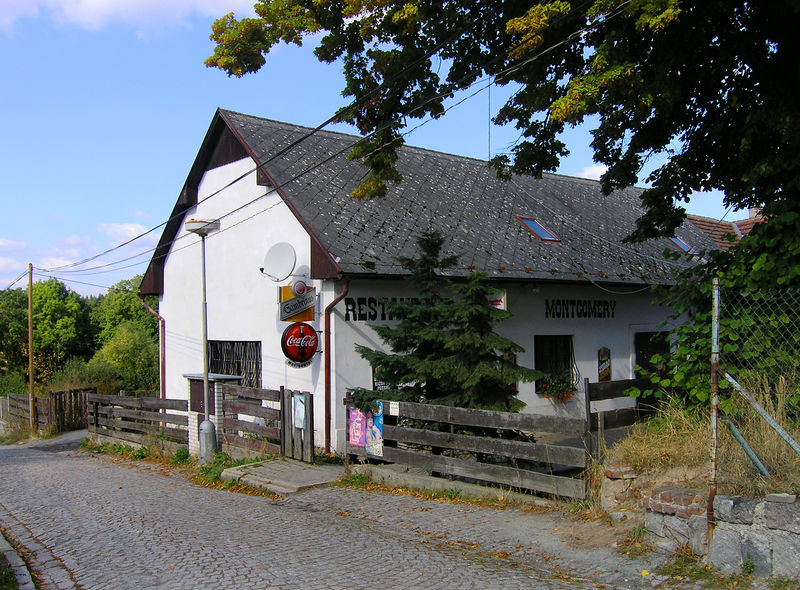 Soubor:Mukařov, Žernovka, Pub.jpg