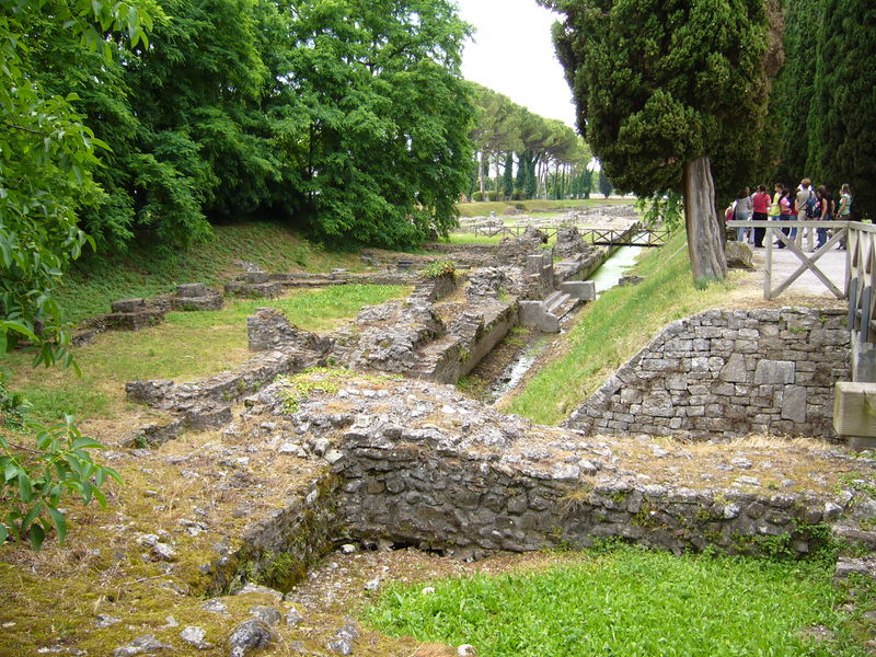 Soubor:Aquileia porto romano.jpg