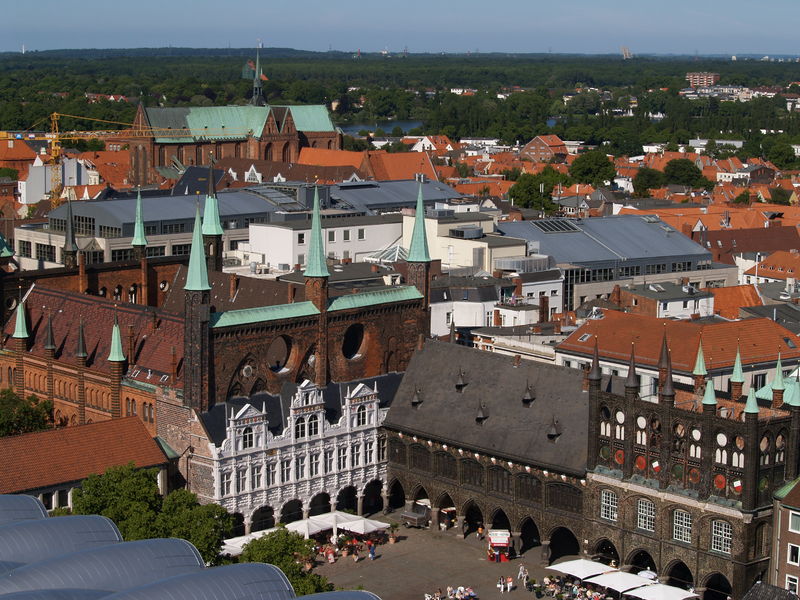 Soubor:Germany Luebeck townhall.JPG