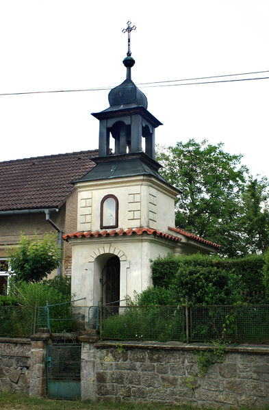 Soubor:Čelákovice, Císařská Kuchyně, chapel.jpg