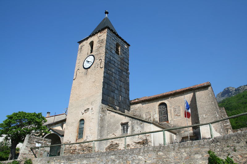 Soubor:Colombières-sur-Orb St-Pierre.JPG