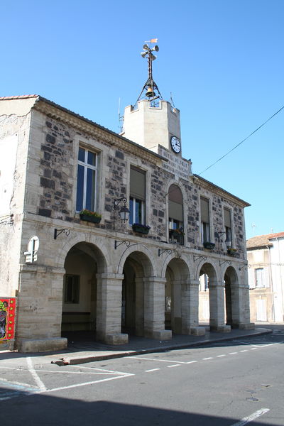 Soubor:Bessan mairie.JPG