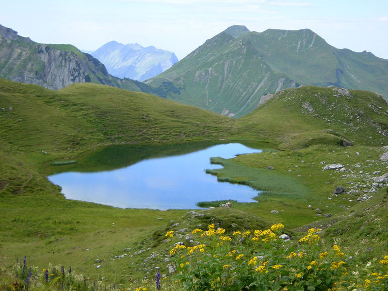 Soubor:Hochalpsee widderstein.jpg