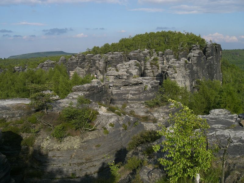 Soubor:Labské pískovce-Tiské stěny5.jpg