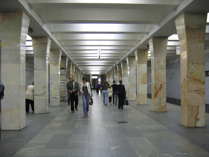 Soubor:Varshavskaya station.JPG