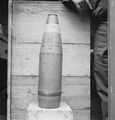 6inchHowitzerChemicalShell1943.jpg