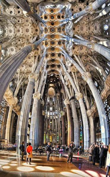 Soubor:Barcelona Sagrada Família-LMFlickr.jpg