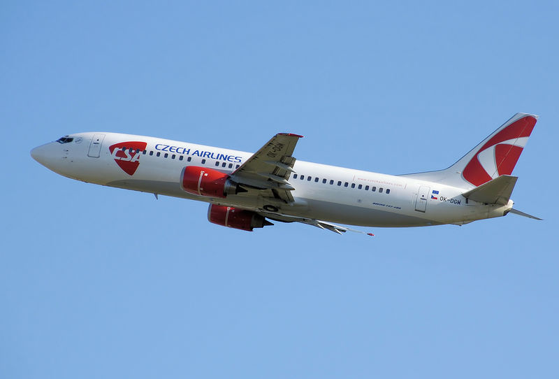 Soubor:Csa b737-400 ok-dgm arp.jpg