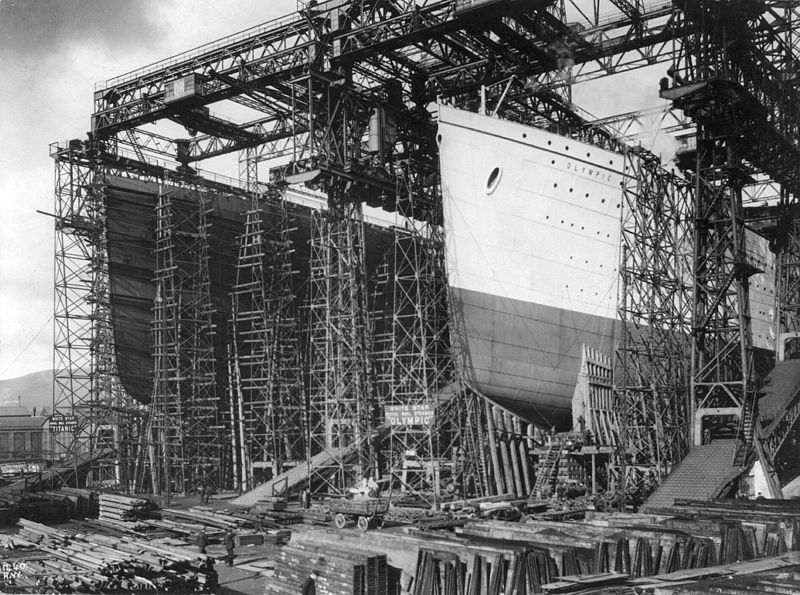 Soubor:Olympic Titanic Belfast.jpg