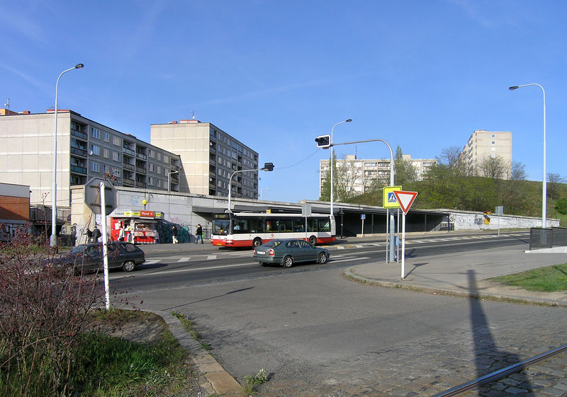 Soubor:Prague Modrany Housing Estate.jpg