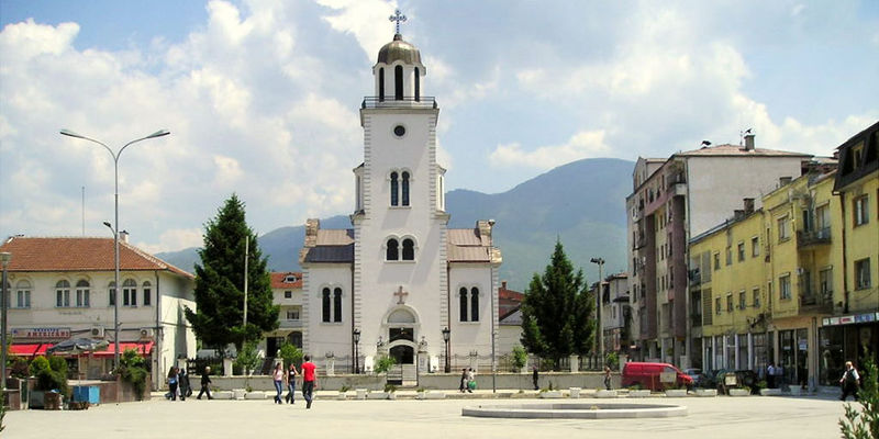 Soubor:Church Gostivar Macedonia.jpg