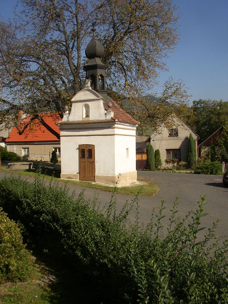 Soubor:Vchynice CZ kaple 513.jpg