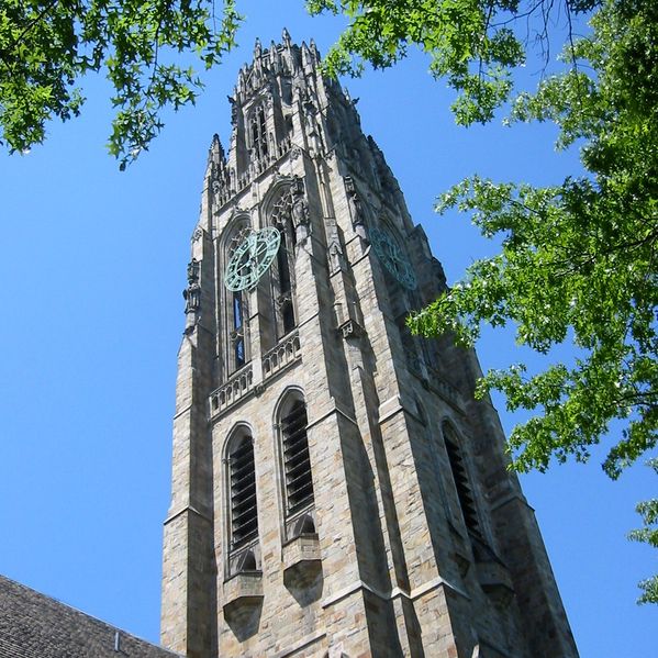 Soubor:Yale Harkness Tower.JPG