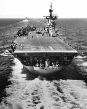 USS Boxer HN-SN-98-07246.jpg