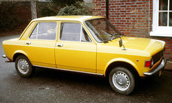 Fiat 128 Kent UK.JPG