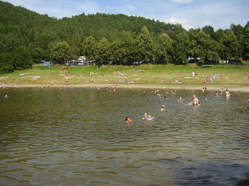 Soubor:Orlik-plaz.jpg