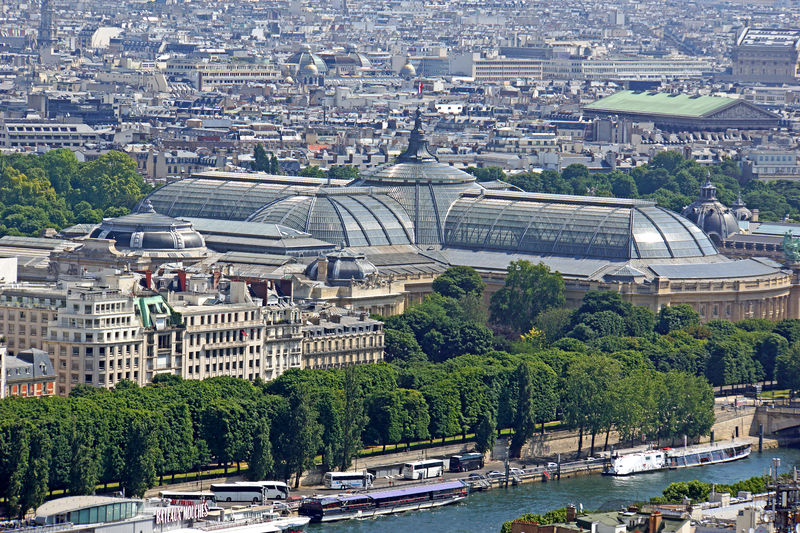 Soubor:France-000296-Paris Grand Palais-DJFlickr.jpg