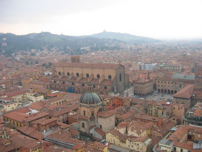 Soubor:Bologna-vista03.jpg