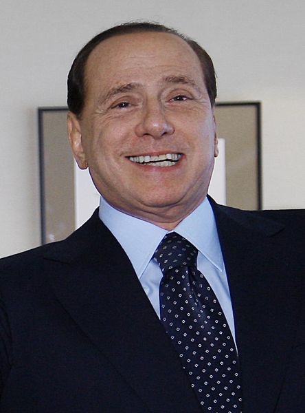 Soubor:Silvio Berlusconi in Japan.jpg