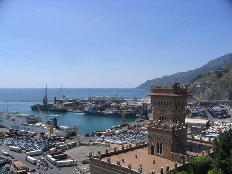 Soubor:ThePortOfSalerno.jpg