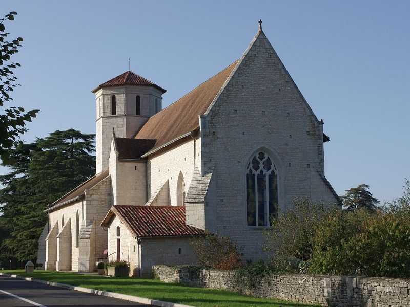 Soubor:Blanzay 86 Église 2012.jpg