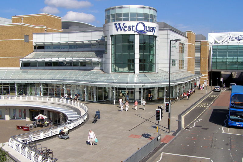 Soubor:Westquay arundel circus entrance.jpg