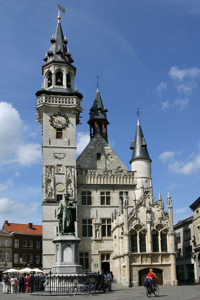 Soubor:Aalst belfry.jpg