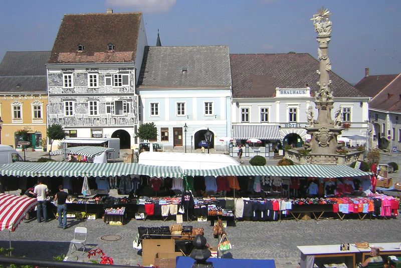 Soubor:Weitra market.JPG