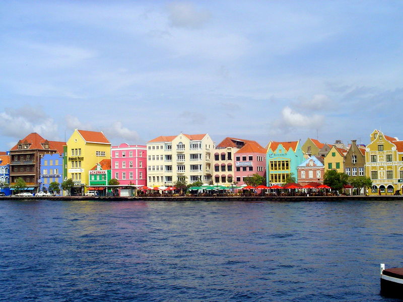 Soubor:Handelskade Willemstad.jpg