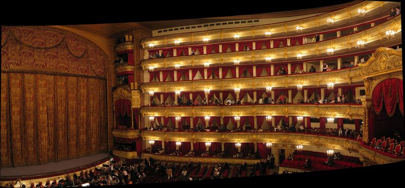 Soubor:Inside Moscow Bolshoi Theatre.jpg