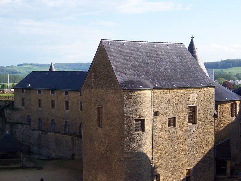 Soubor:Chateau de Sedan.JPG