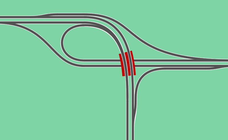 Soubor:Trumpet-intersection-with turning arterial road.png