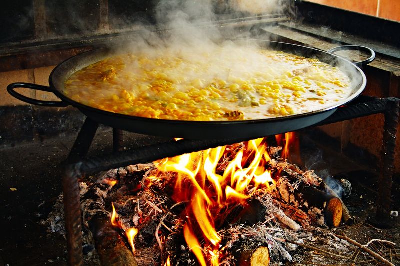 Soubor:Paella hirviendo.jpg