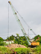 Hitachi U106AL crawler crane.jpg