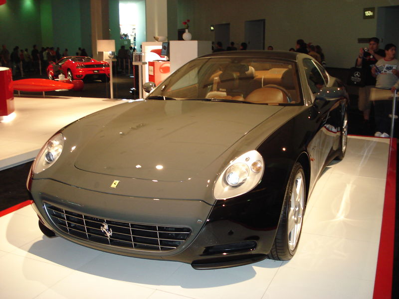 Soubor:Ferrari612SessentaEdition.jpg