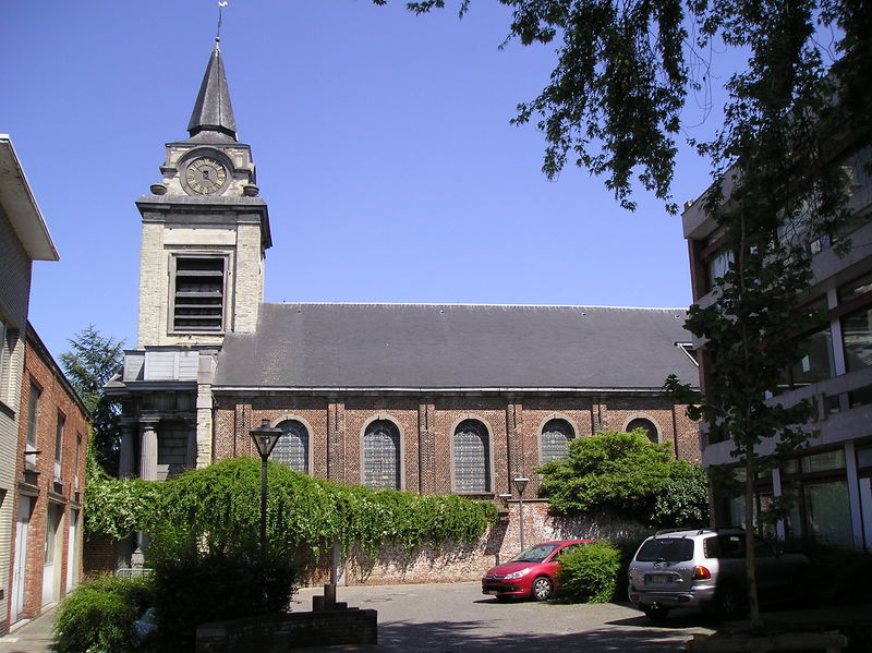 Soubor:Aalst begijnhof kerk zijzicht.JPG