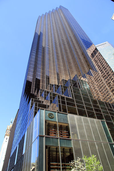 Soubor:USA-NYC-Trump Tower.jpg