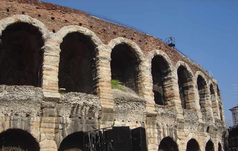 Soubor:Verona Italy arena DSC08017.JPG