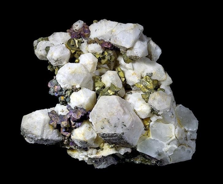 Soubor:Chalcopyrite angleterre.jpg